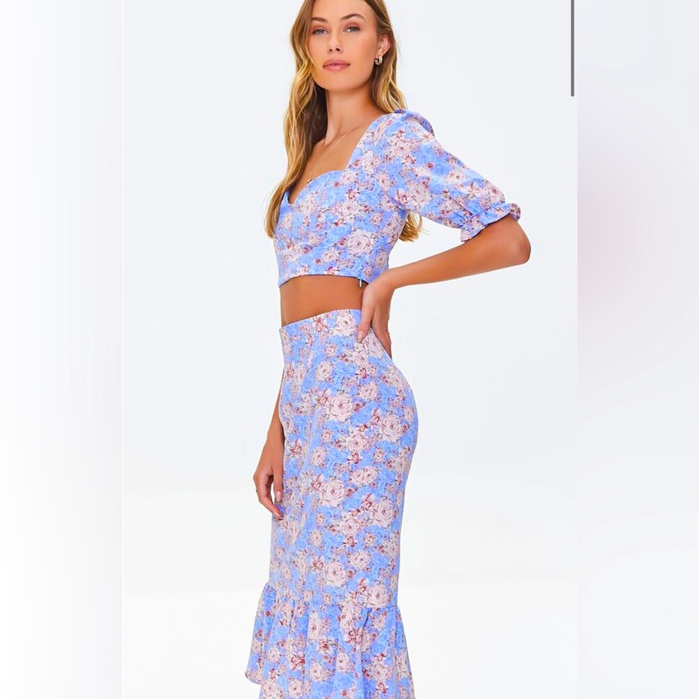 Floral Crop Top & Skirt Set